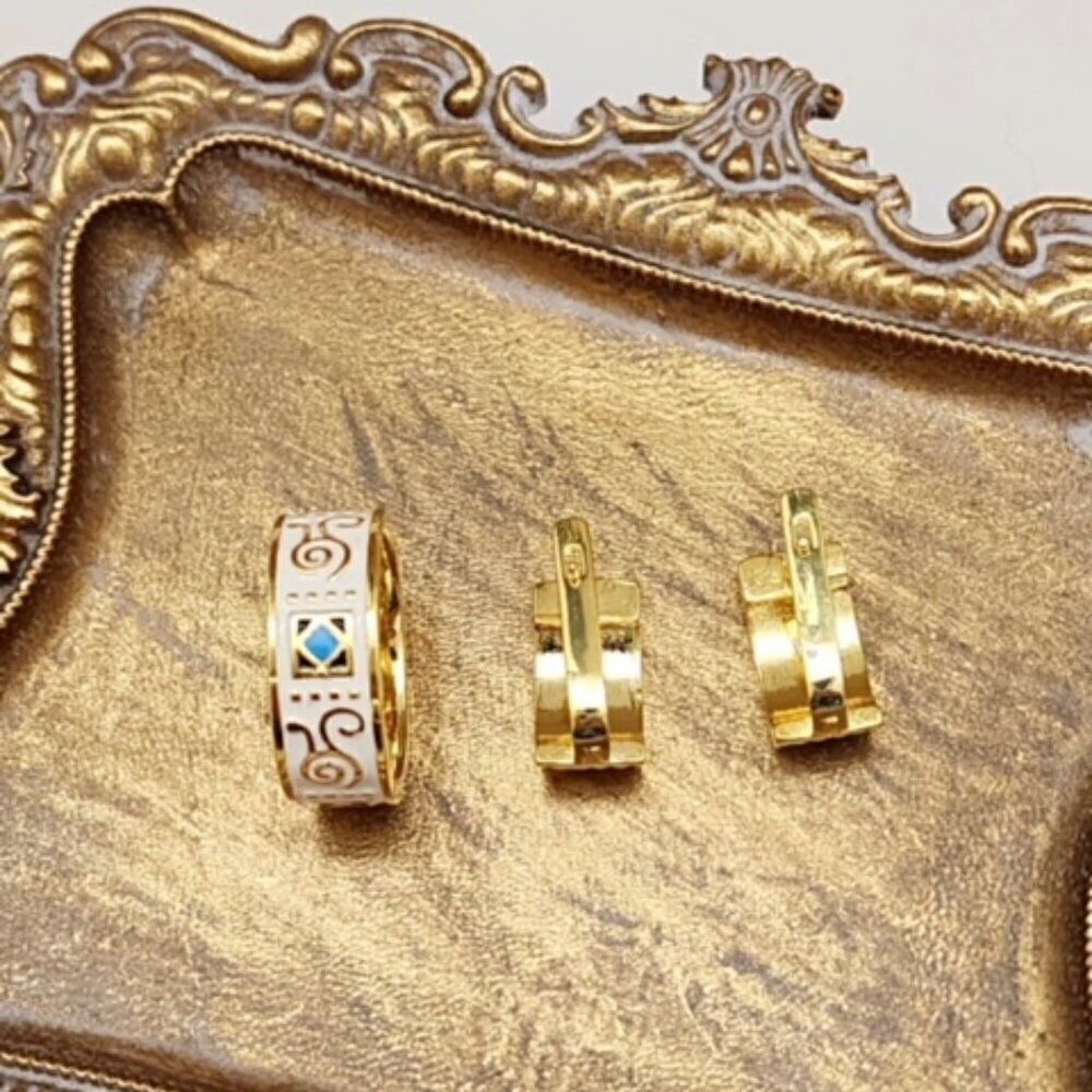Cleopatra Jewelry Set Ring and Earrings - Picture 3 of 3